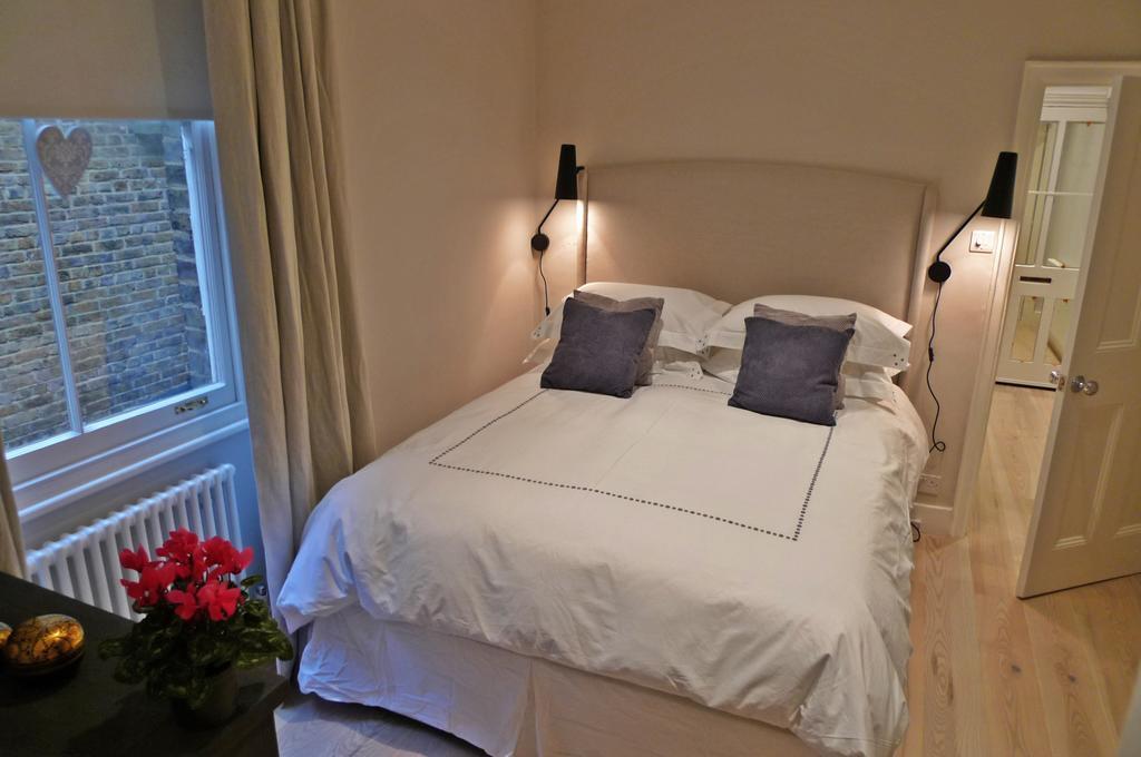Sparkling Apartment In Kensington Olympia Londra Exterior foto