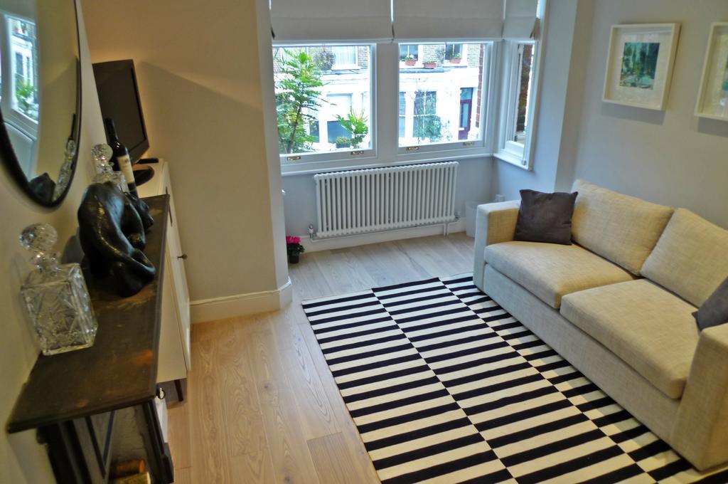 Sparkling Apartment In Kensington Olympia Londra Exterior foto